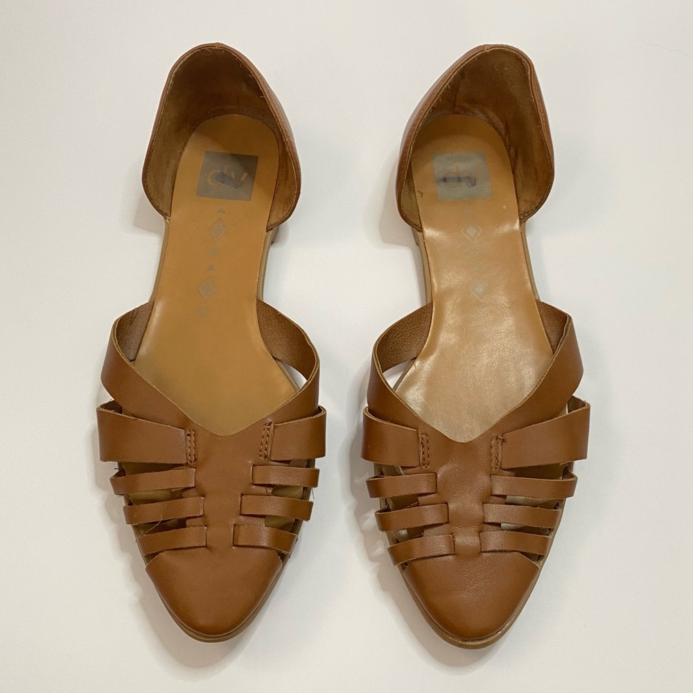 Dolce Vita Brown Flats